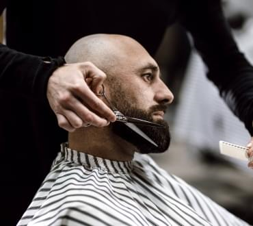 تراشیدن با آرایشگاه چقدر خوب است؟